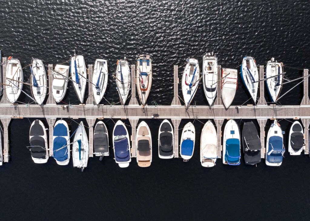 Buying a Yacht in Dubai vs. Chartering