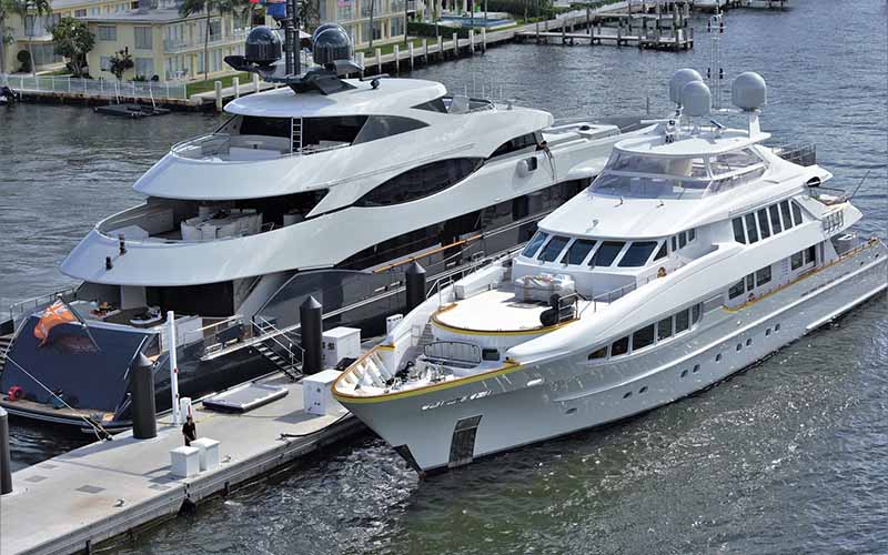 Top 10 Yacht Charter Companies in Dubai
