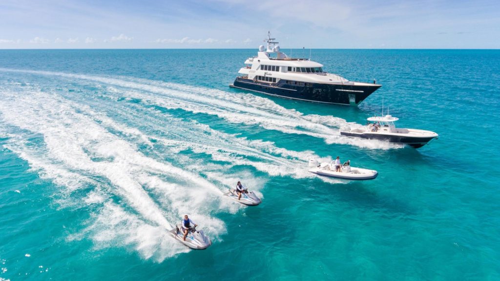 Legal Traps to Avoid When Renting a Yacht