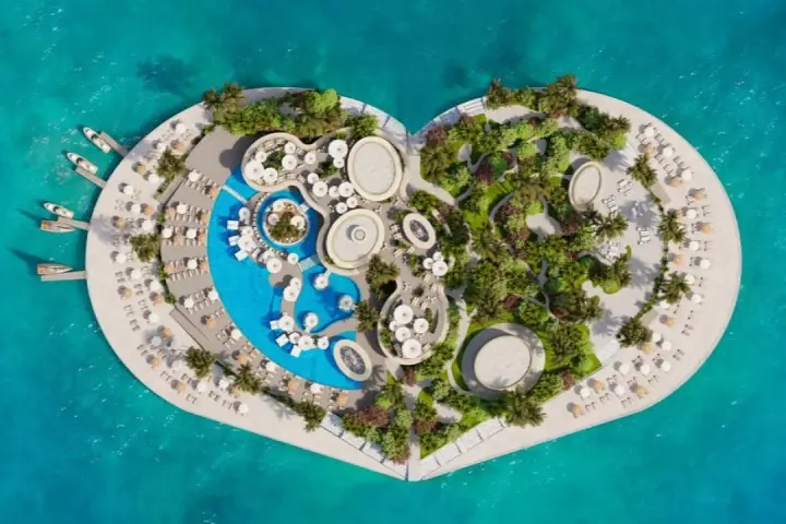 Hidden Dubai Islands You Can Visit Only by Yacht